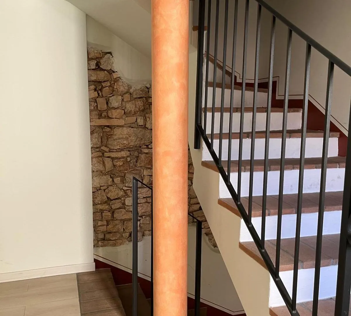 לינה וארוחת בוקר נגראר Piccolo Borgo 0*,  איטליה